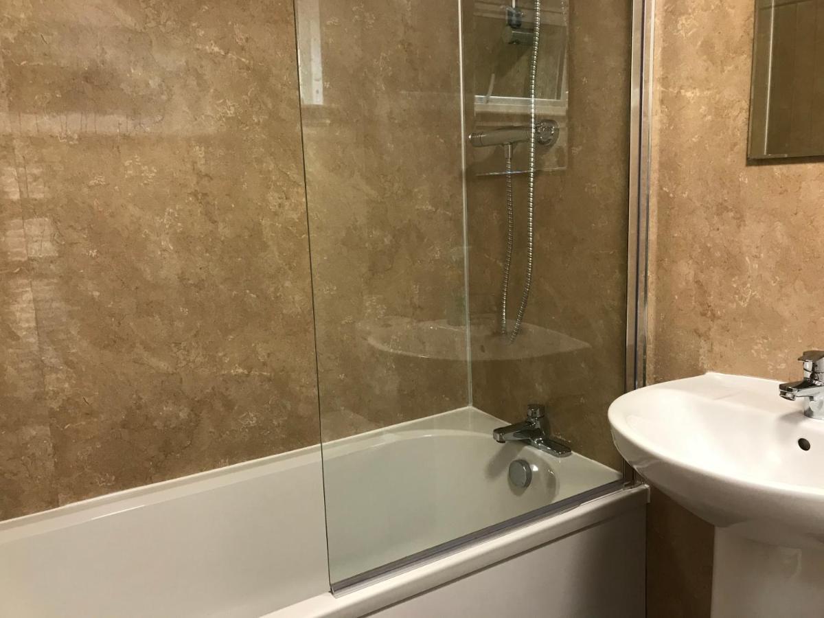 Appin, Beautiful Lochside Apartment With Balcony Fort William Extérieur photo