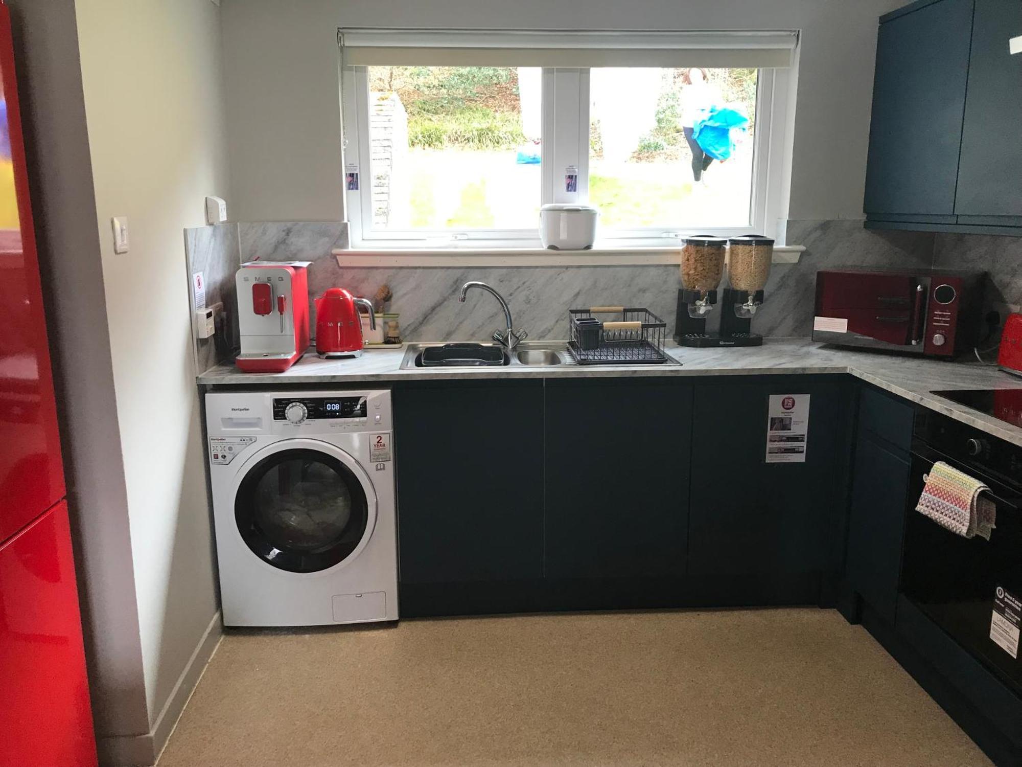 Appin, Beautiful Lochside Apartment With Balcony Fort William Extérieur photo